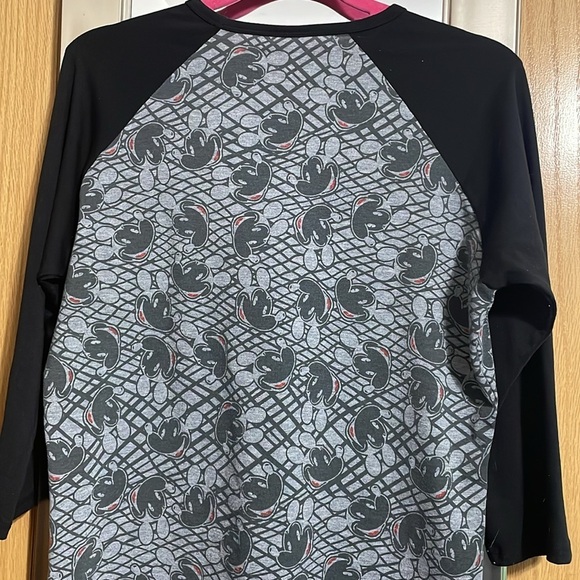 LuLaRoe Disney Mickey Mouse size Small tunic length blouse solid sleeves - Picture 6 of 8